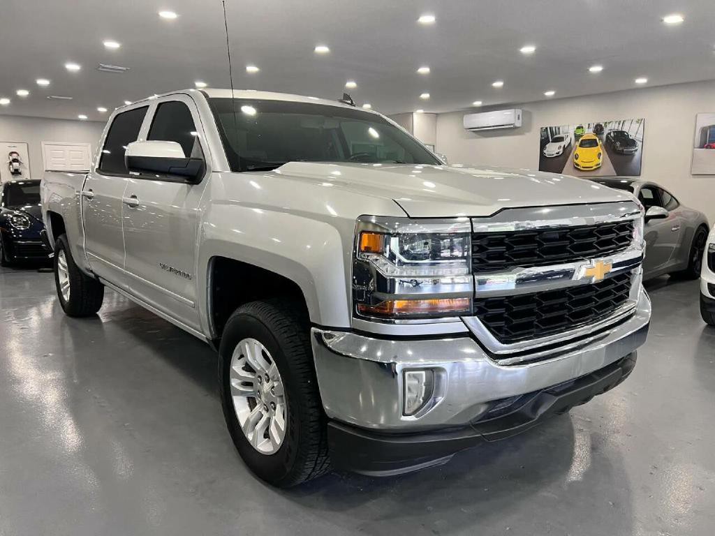 2017 Chevrolet Silverado 1500 Image 1