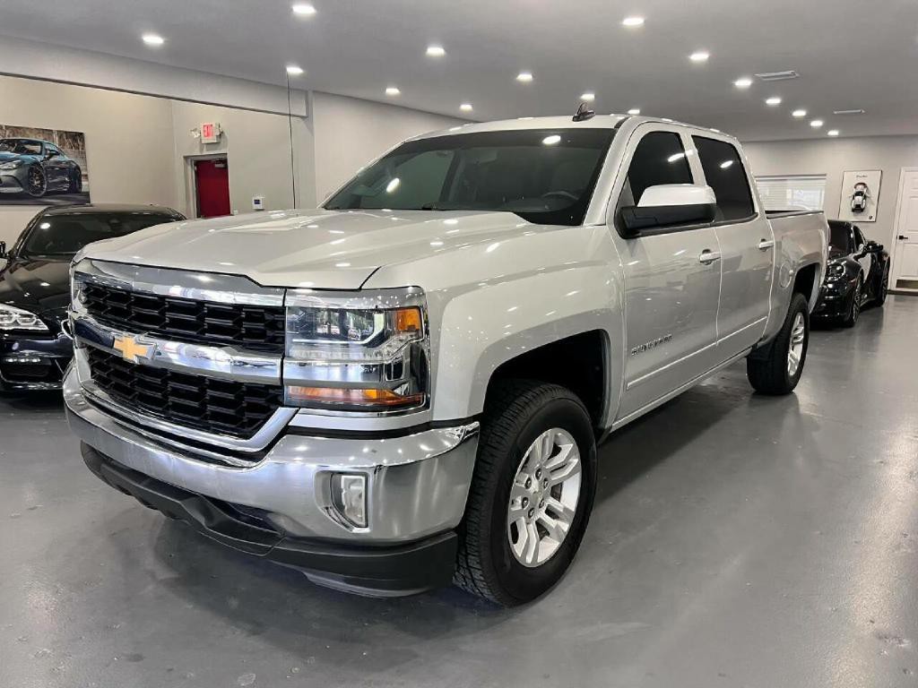 2017 Chevrolet Silverado 1500 Image 3