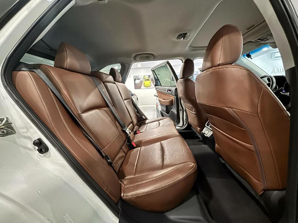 2019 Subaru Outback Image 18