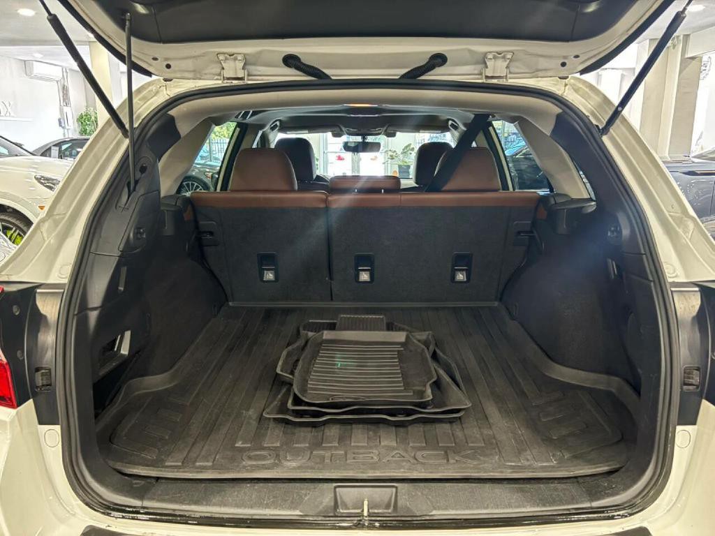 2019 Subaru Outback Image 43