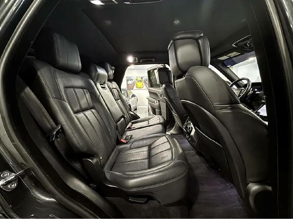 2019 Land Rover Range Rover Sport Image 18