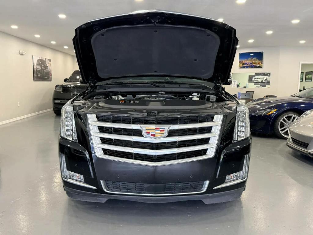 2015 Cadillac Escalade Image 50
