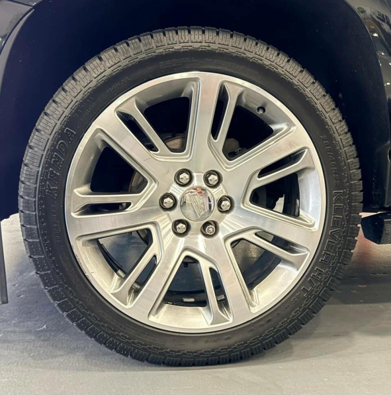 2015 Cadillac Escalade Image 52