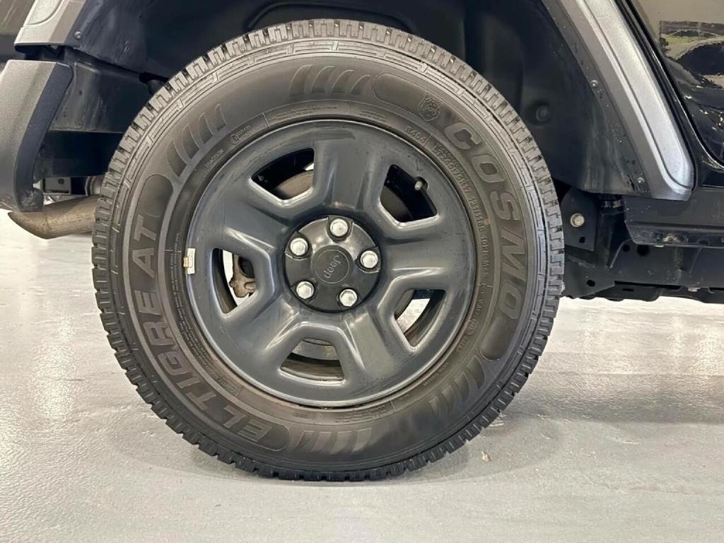 2018 Jeep Wrangler Unlimited Image 38