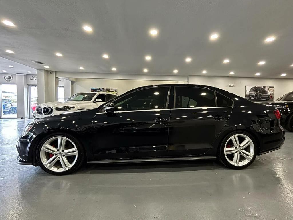 2017 Volkswagen Jetta Image 4
