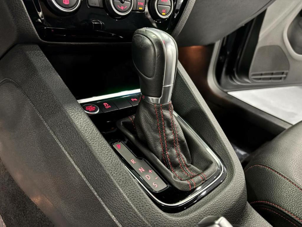 2017 Volkswagen Jetta Image 25