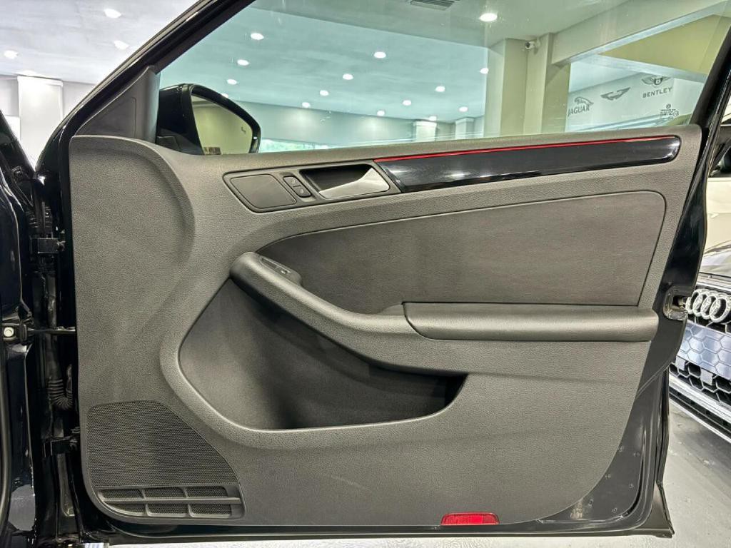 2017 Volkswagen Jetta Image 38