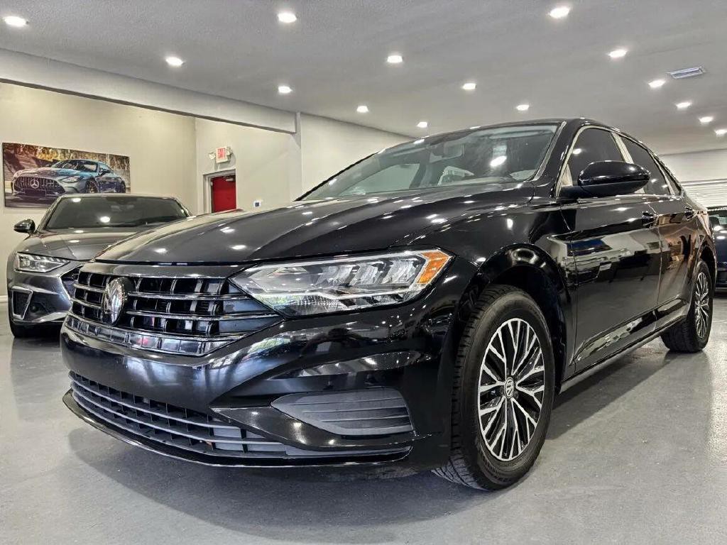 2019 Volkswagen Jetta Image 3