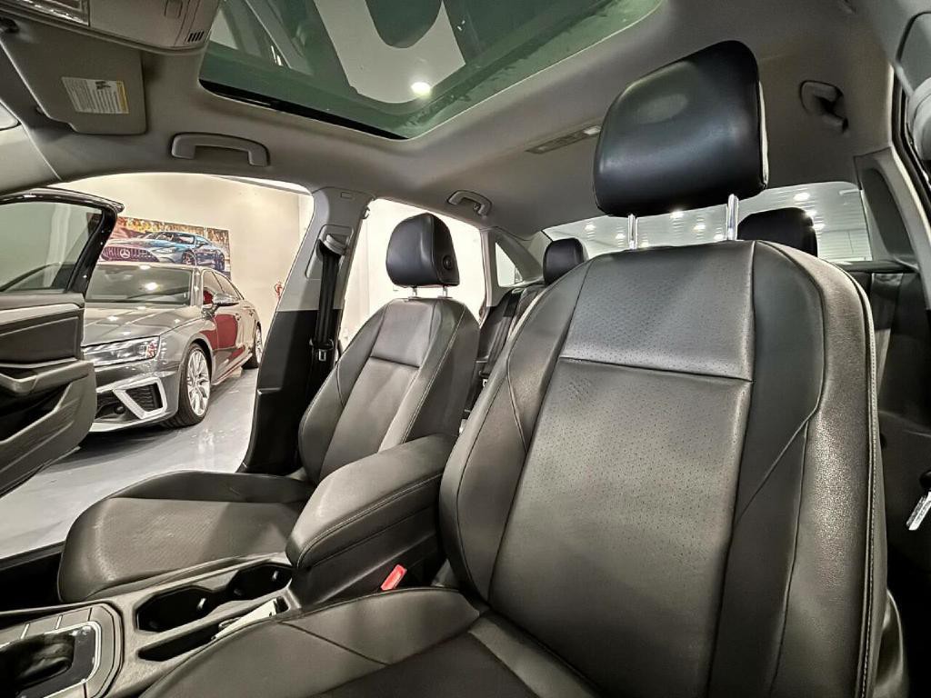 2019 Volkswagen Jetta Image 10
