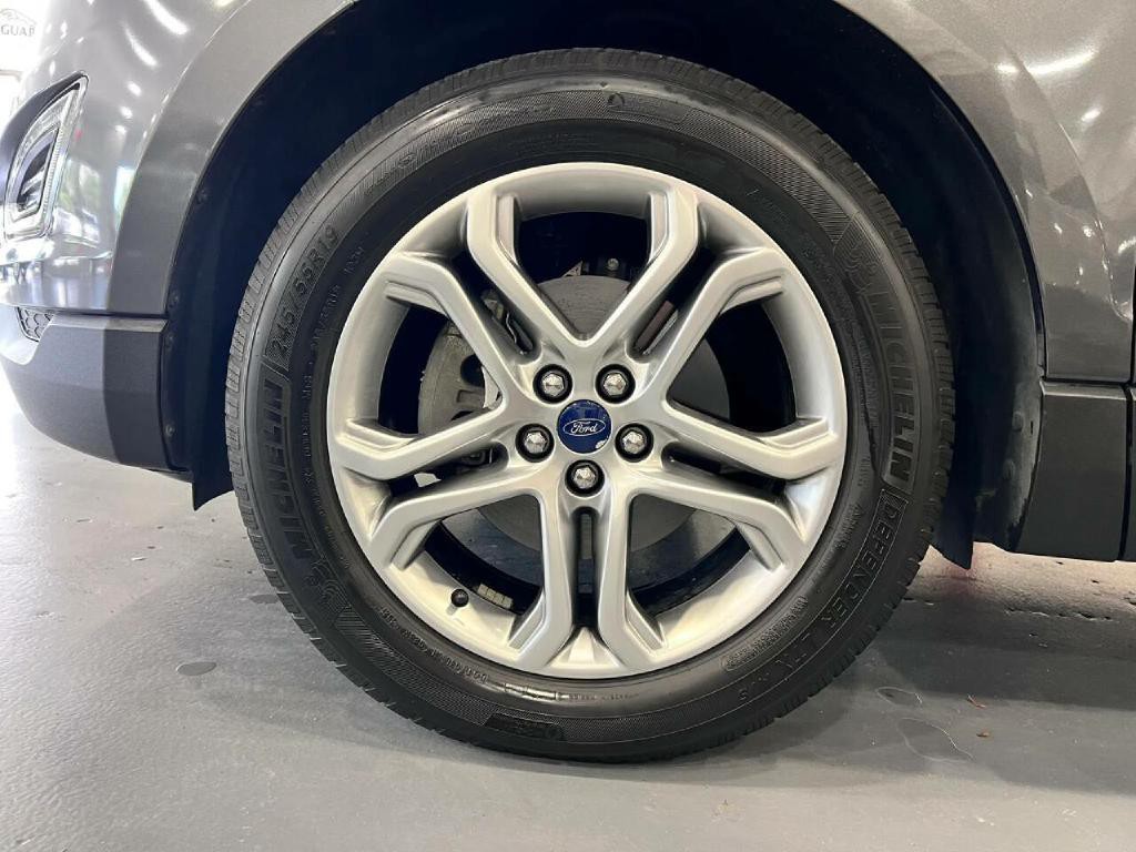 2018 Ford Edge Image 27