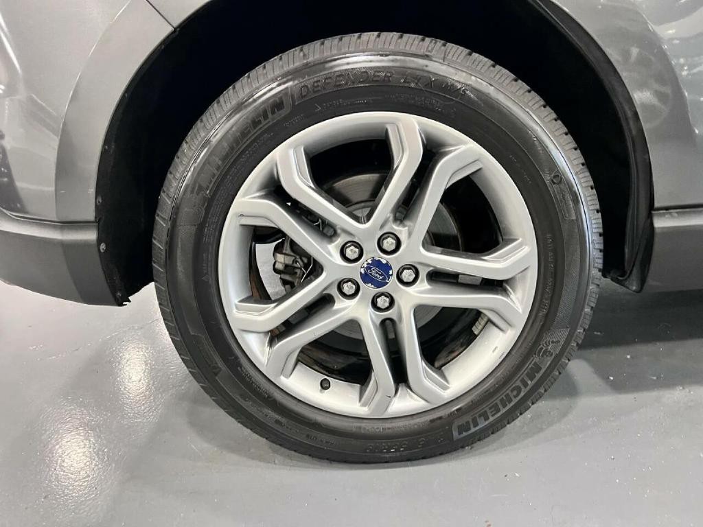 2018 Ford Edge Image 29