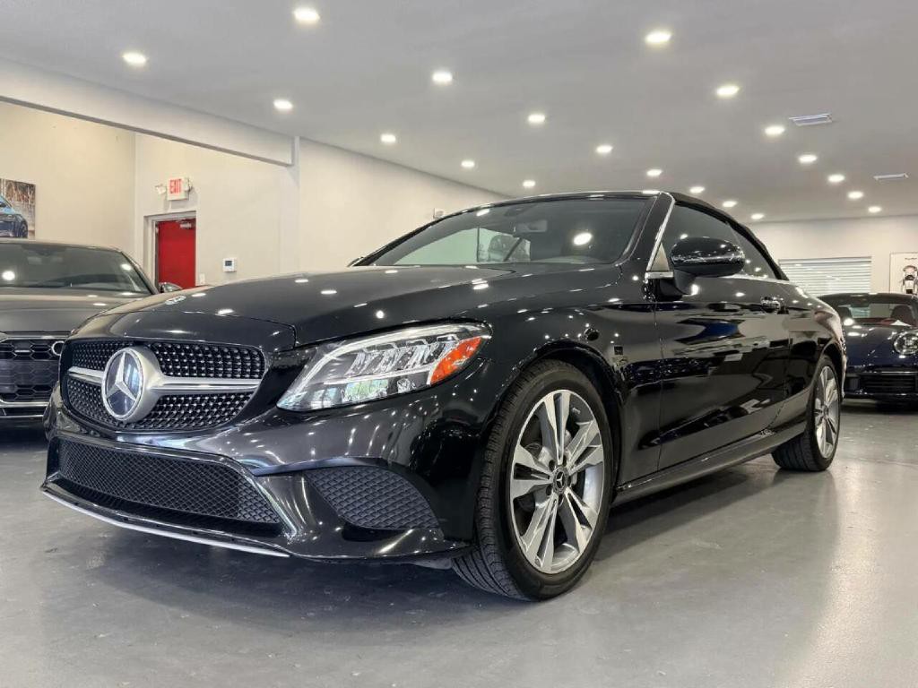 2019 Mercedes-Benz C-Class Image 3