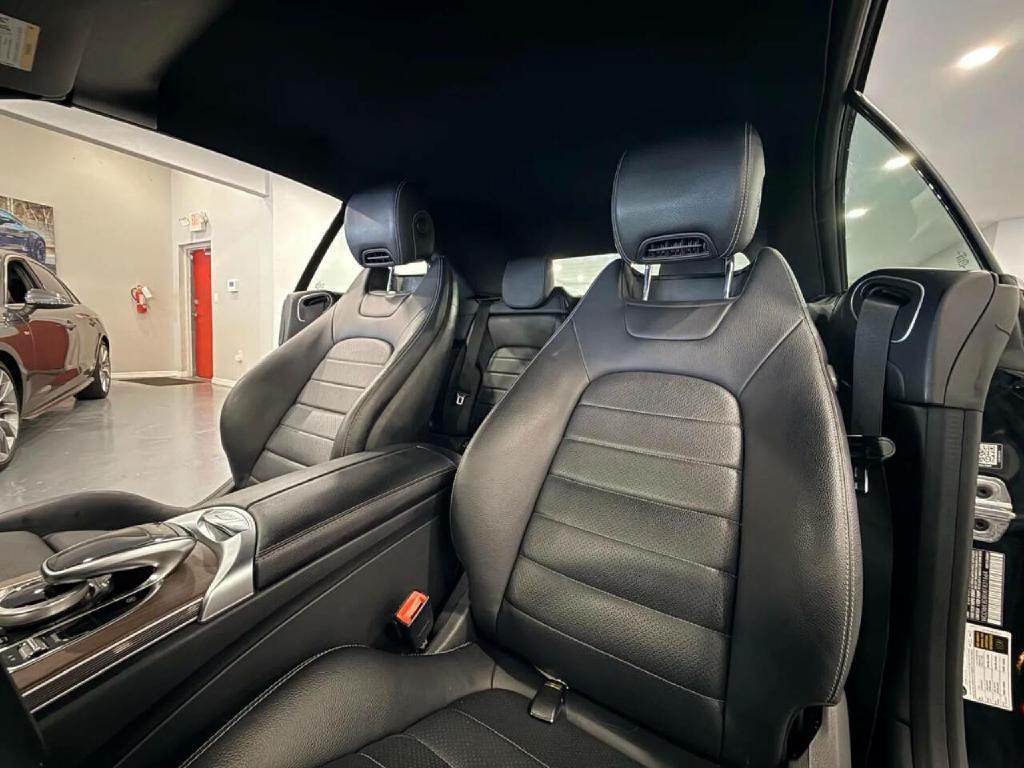 2019 Mercedes-Benz C-Class Image 11