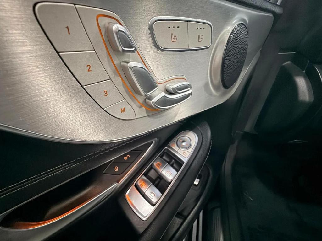 2019 Mercedes-Benz C-Class Image 31