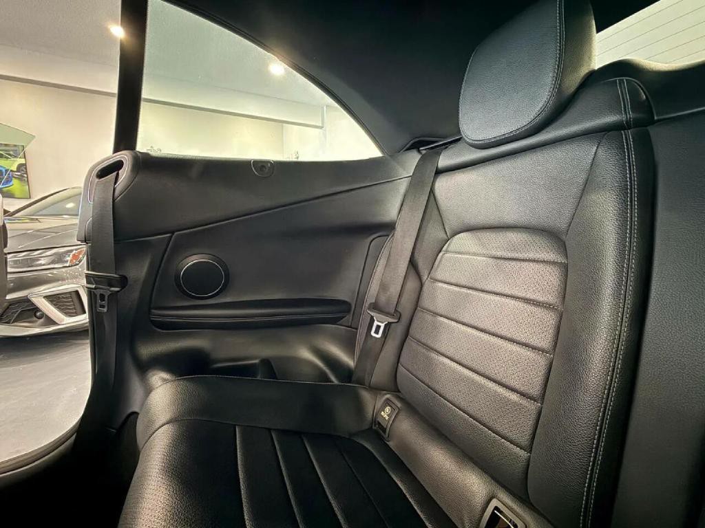 2019 Mercedes-Benz C-Class Image 33