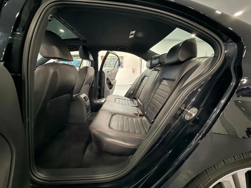 2017 Volkswagen Jetta Image 11