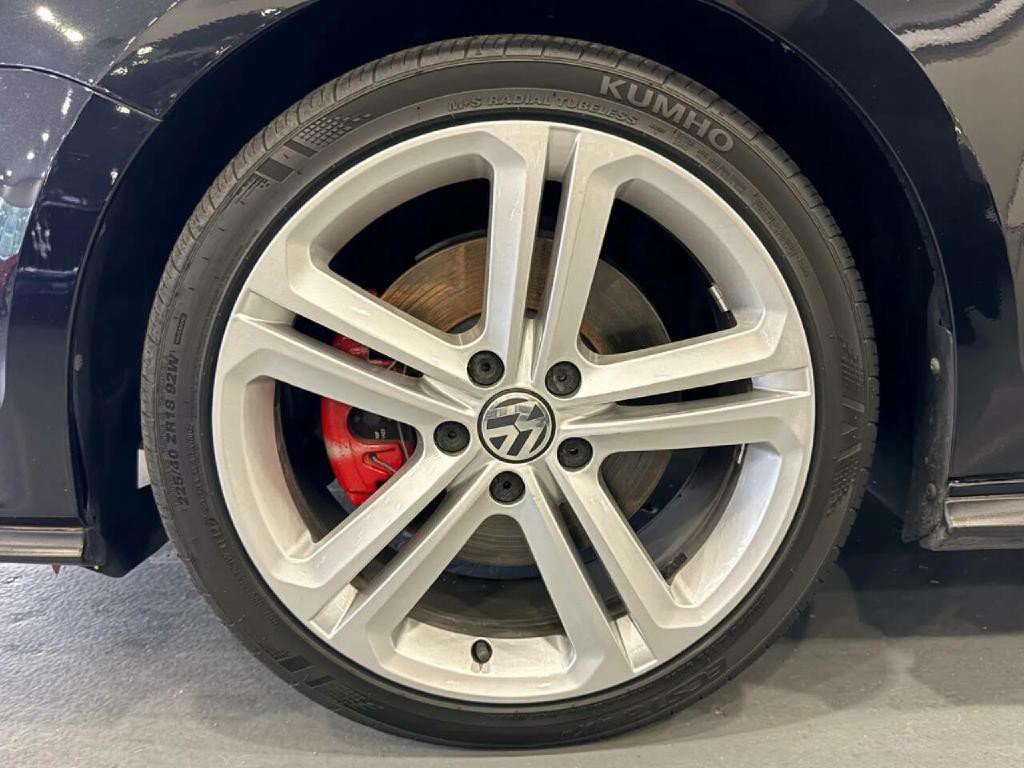2017 Volkswagen Jetta Image 44