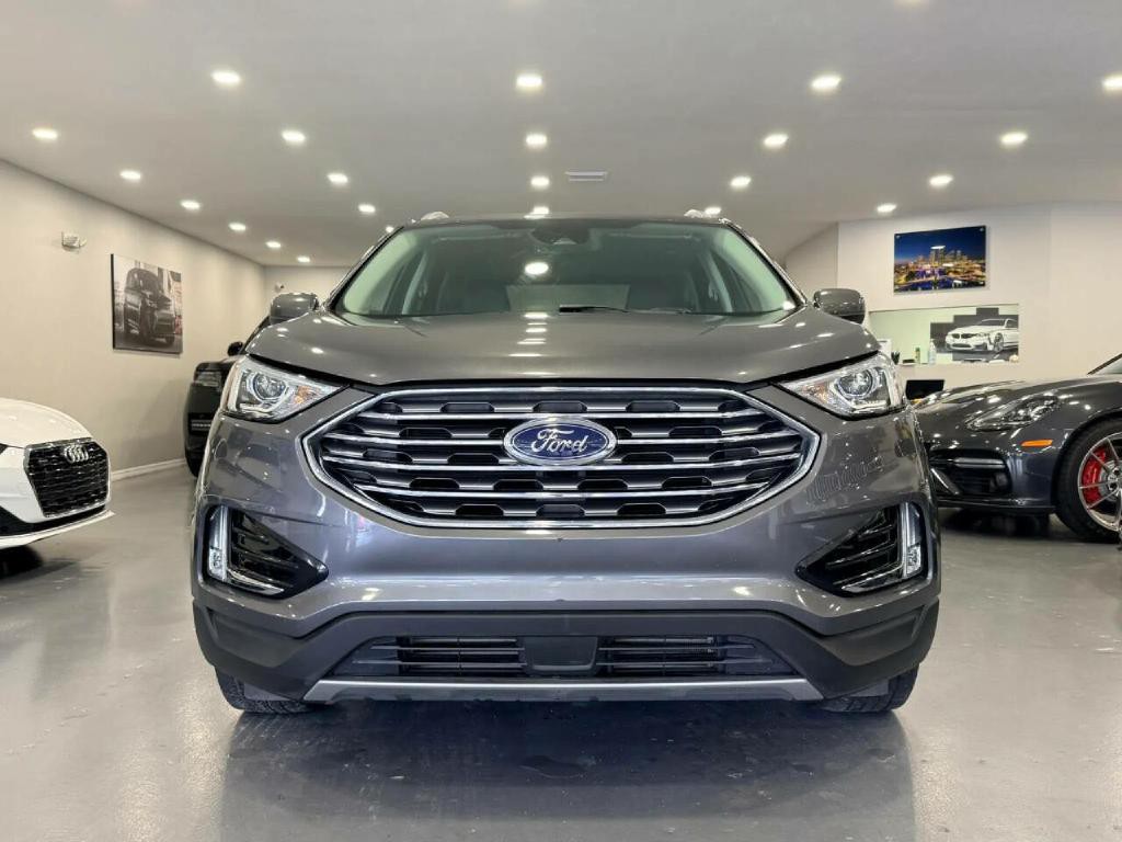 2021 Ford Edge Image 2