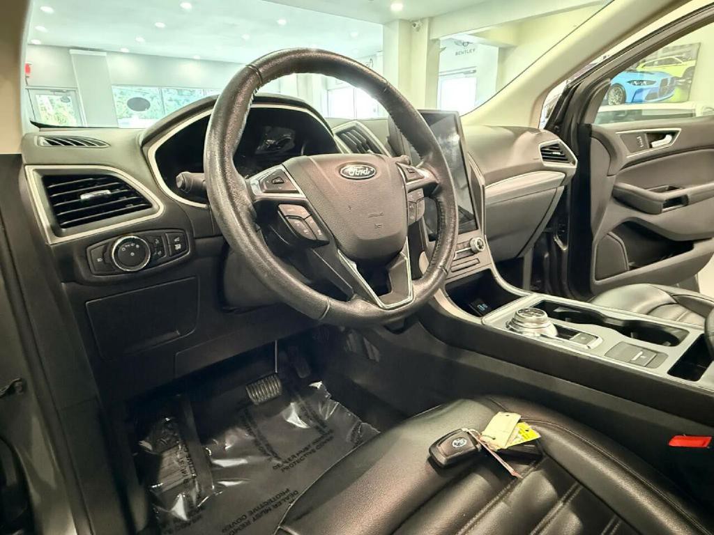 2021 Ford Edge Image 8