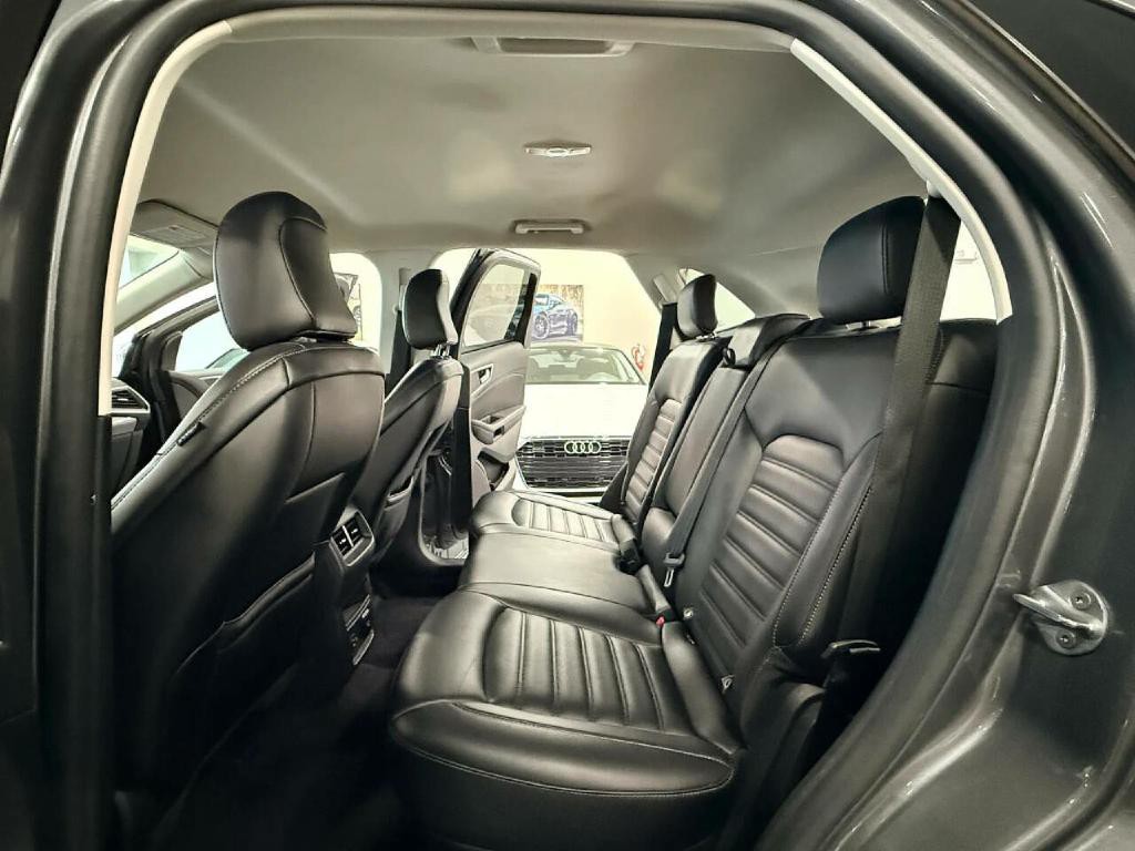2021 Ford Edge Image 14