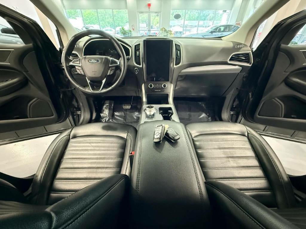 2021 Ford Edge Image 18