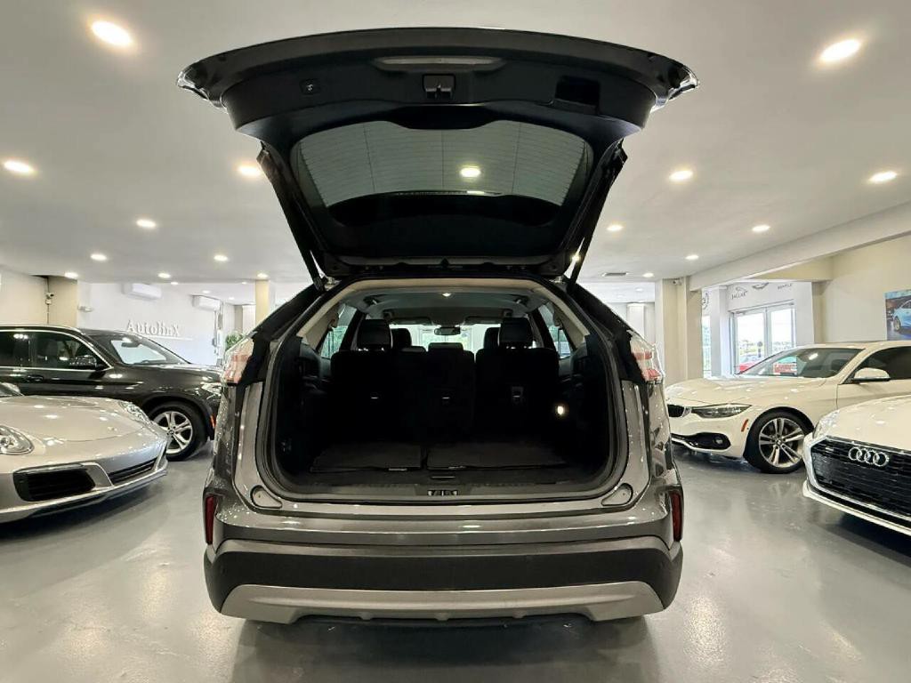 2021 Ford Edge Image 35