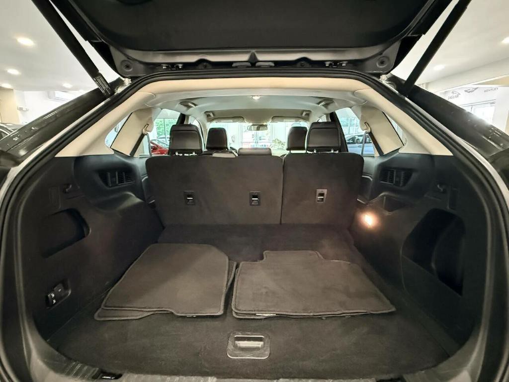 2021 Ford Edge Image 36