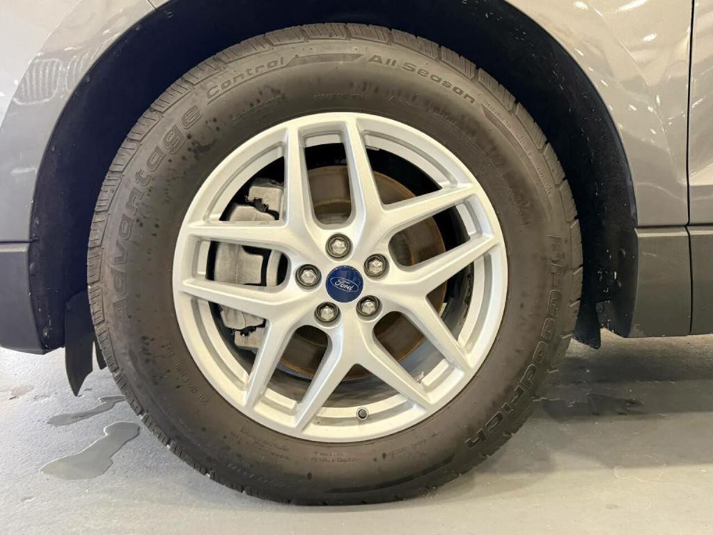 2021 Ford Edge Image 43