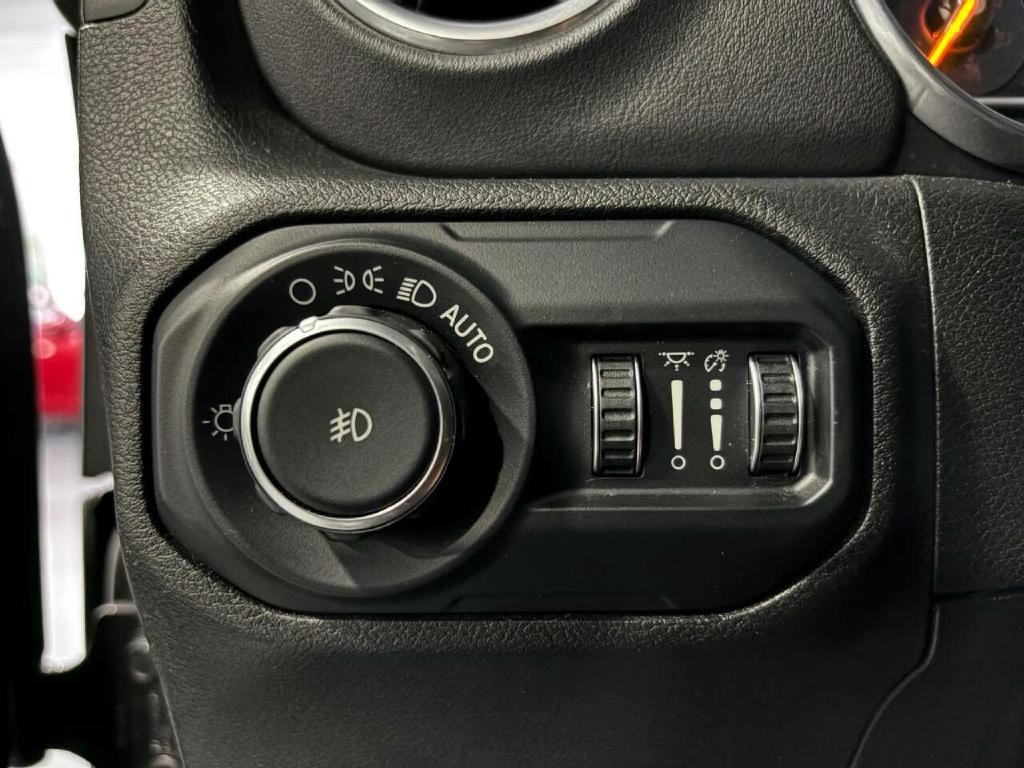 2018 Jeep Wrangler Unlimited Image 30