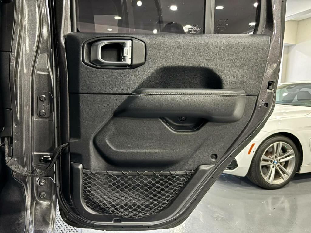 2018 Jeep Wrangler Unlimited Image 34