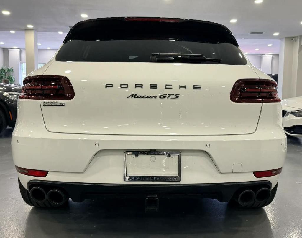 2018 Porsche Macan Image 6