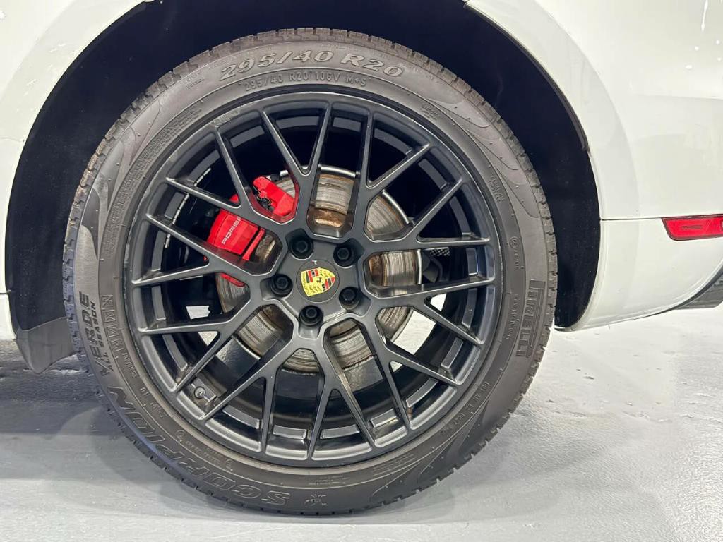 2018 Porsche Macan Image 45