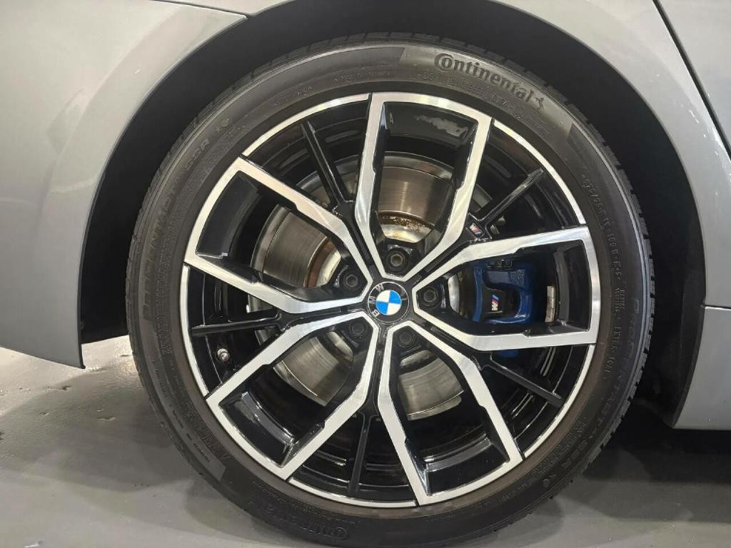 2023 BMW 5 Series Image 36
