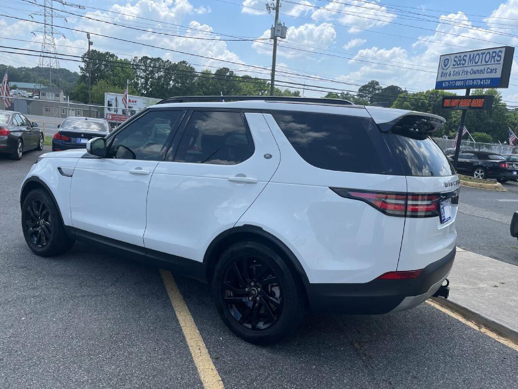 2018 Land Rover Discovery Image 6