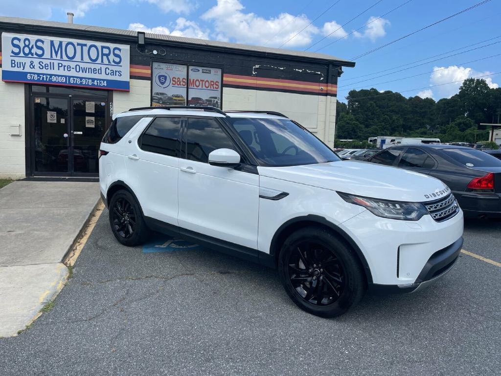 2018 Land Rover Discovery Image 13