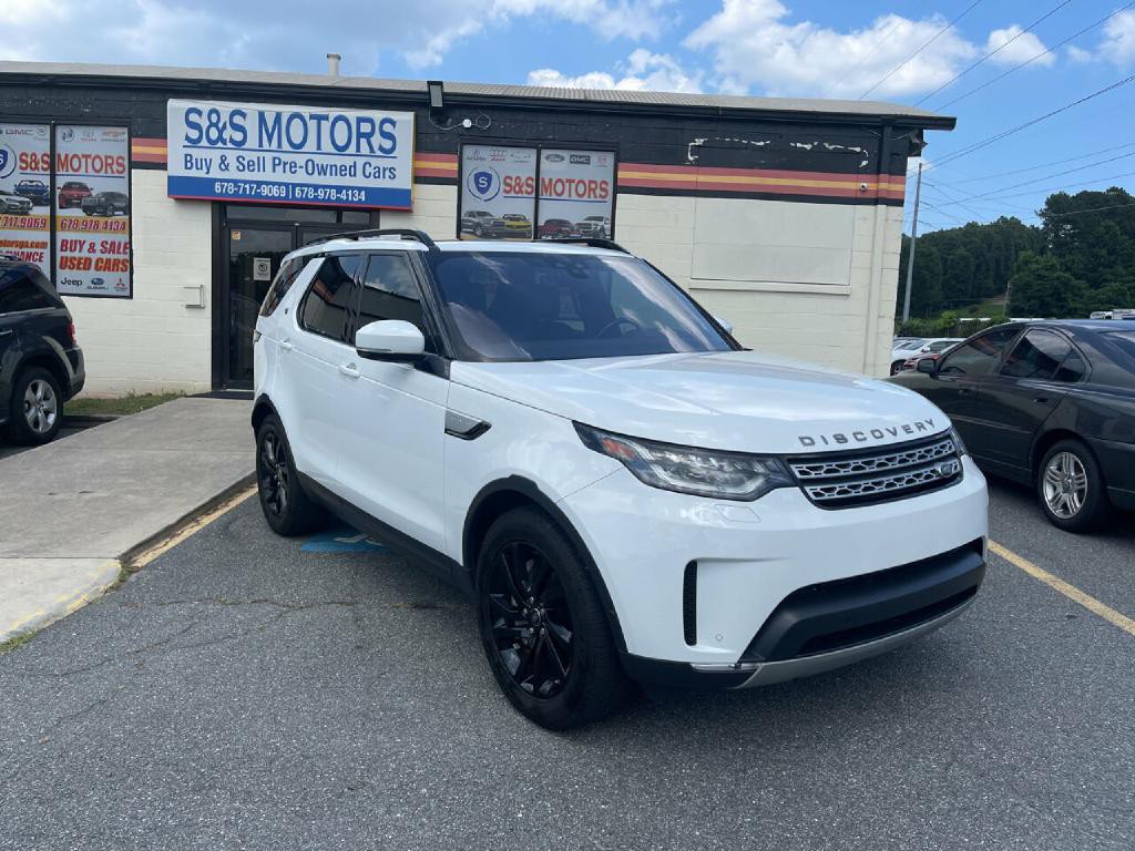 2018 Land Rover Discovery Image 14
