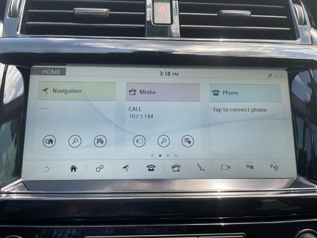 2018 Land Rover Discovery Image 25