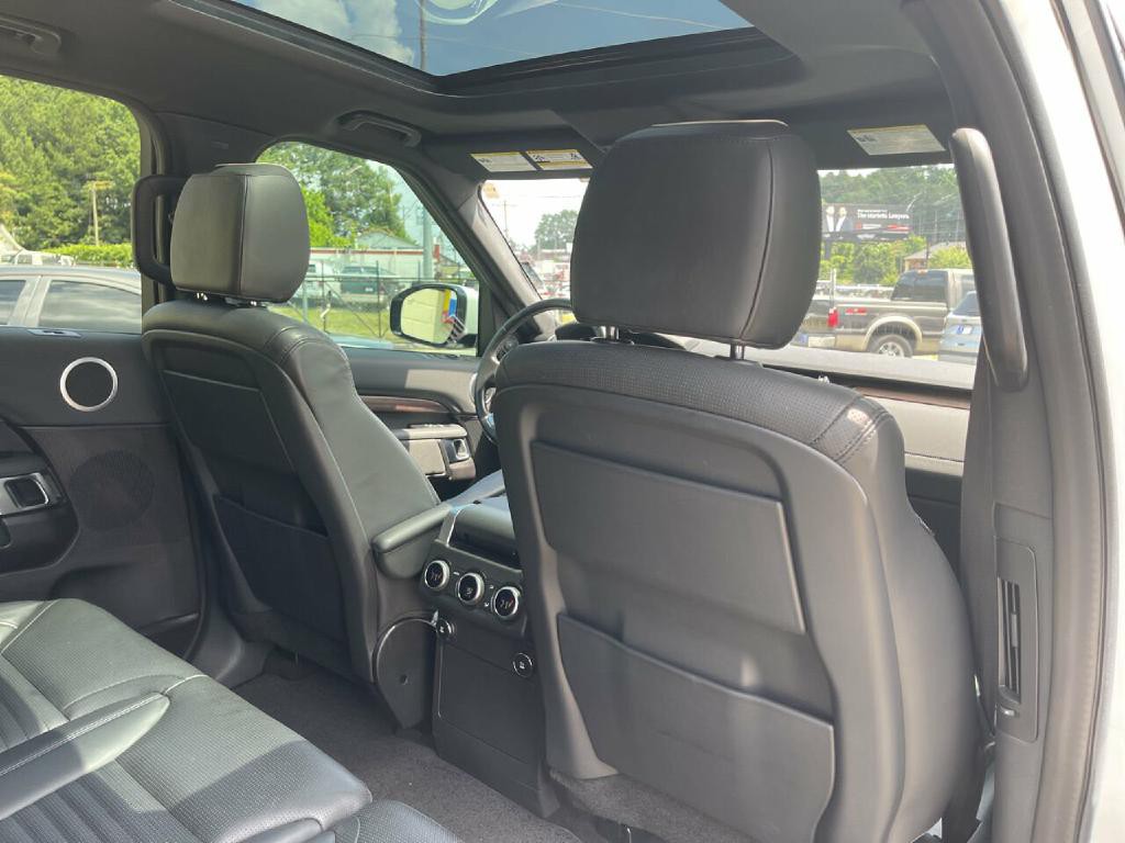 2018 Land Rover Discovery Image 58