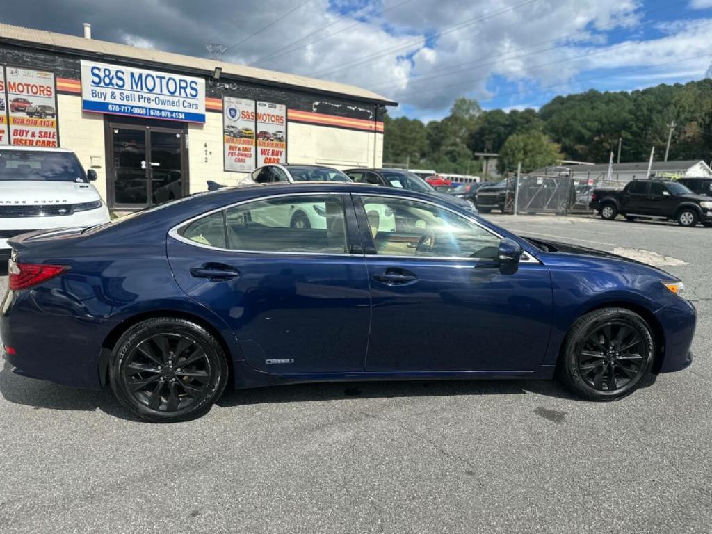 2013 Lexus ES 300 Image 11
