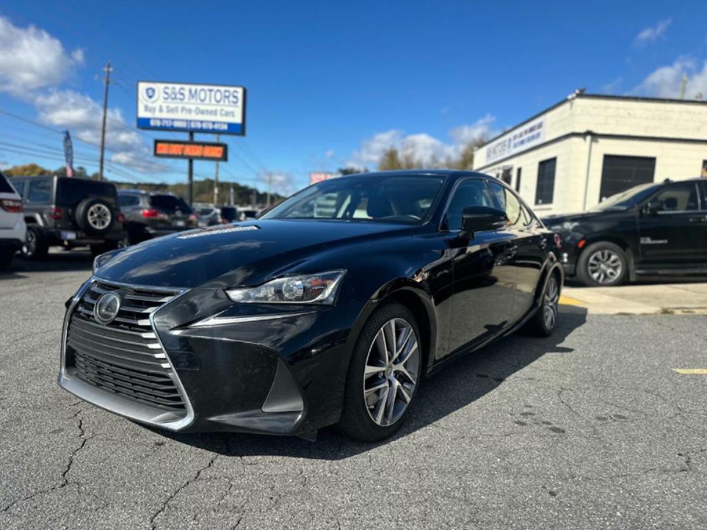 2019 Lexus IS 300 Image 3