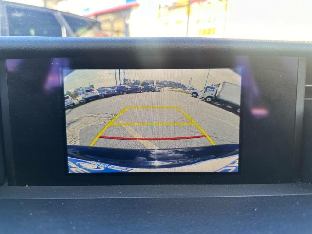 2019 Lexus IS 300 Image 19