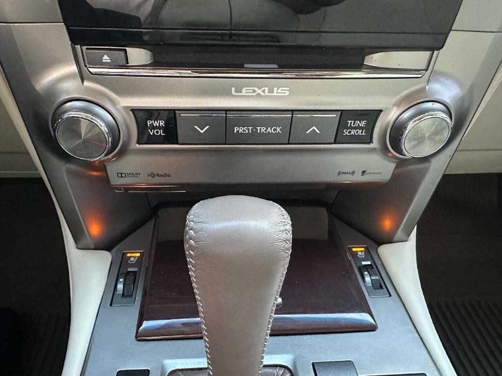 2019 Lexus GX 460 Image 26