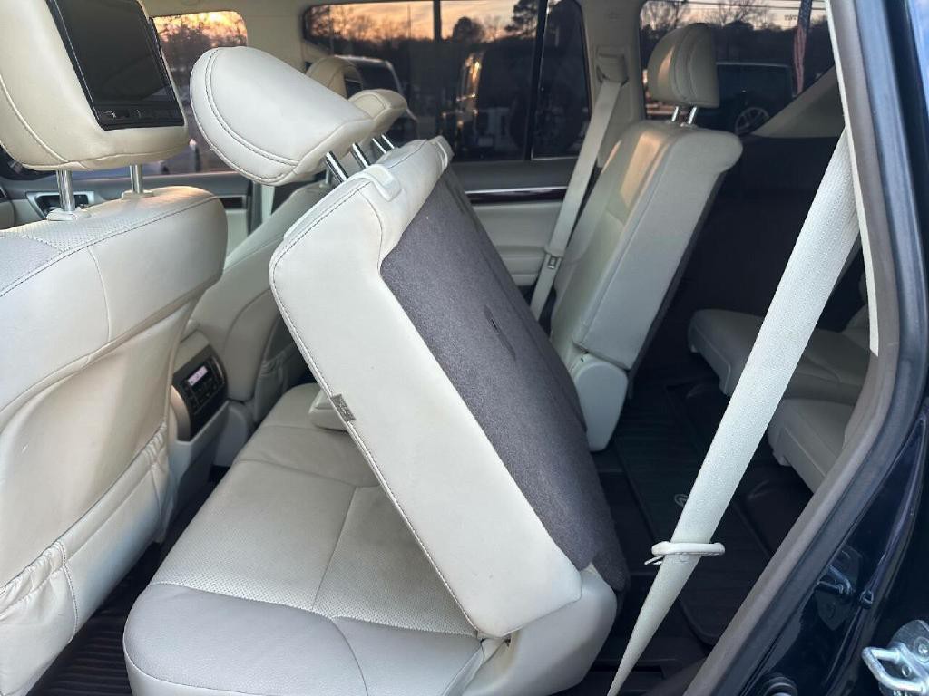 2019 Lexus GX 460 Image 40