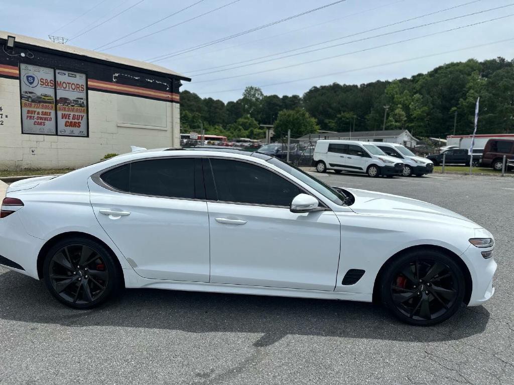 2022 Genesis G70 Image 8