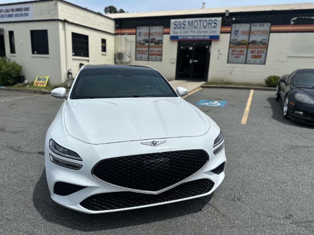 2022 Genesis G70 Image 11