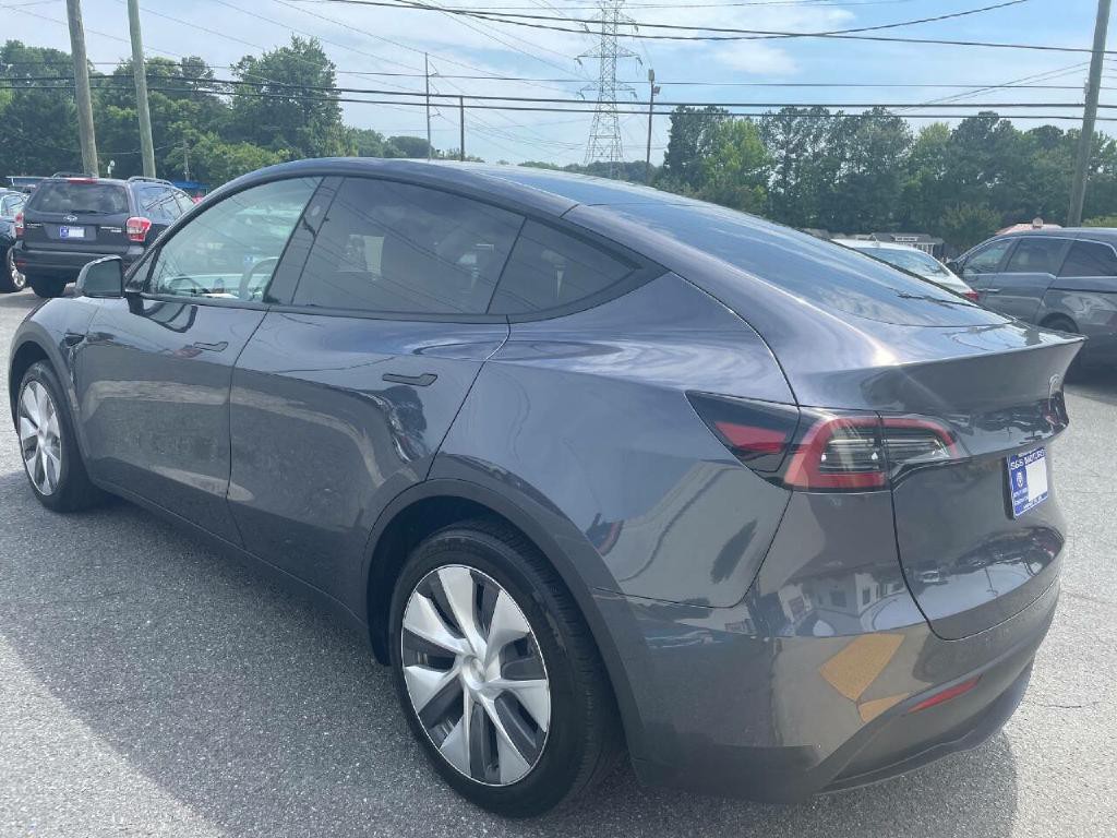 2023 Tesla Model Y Image 3