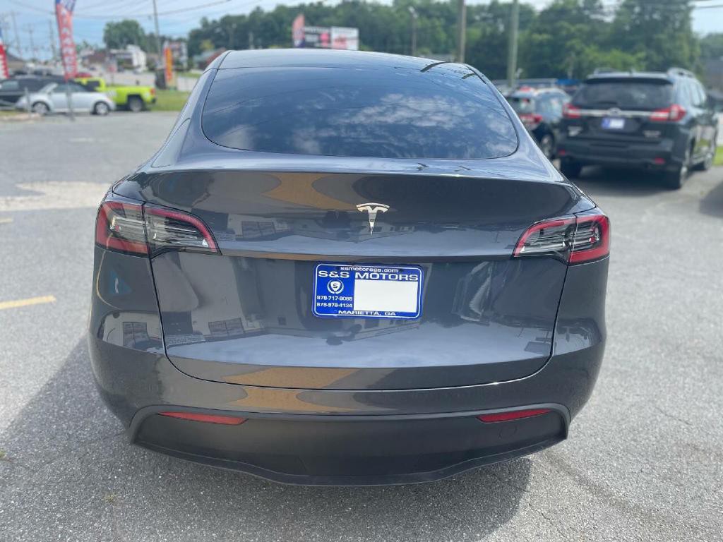 2023 Tesla Model Y Image 4