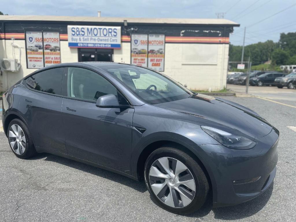 2023 Tesla Model Y Image 6