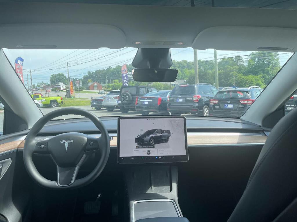 2023 Tesla Model Y Image 25