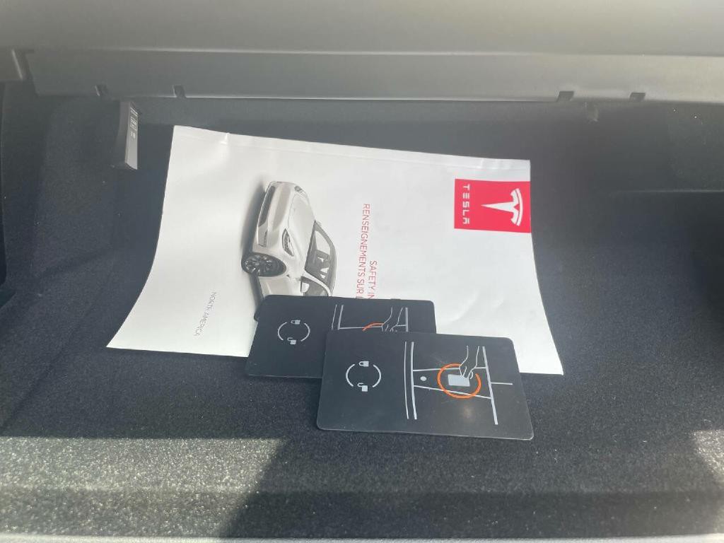 2023 Tesla Model Y Image 35